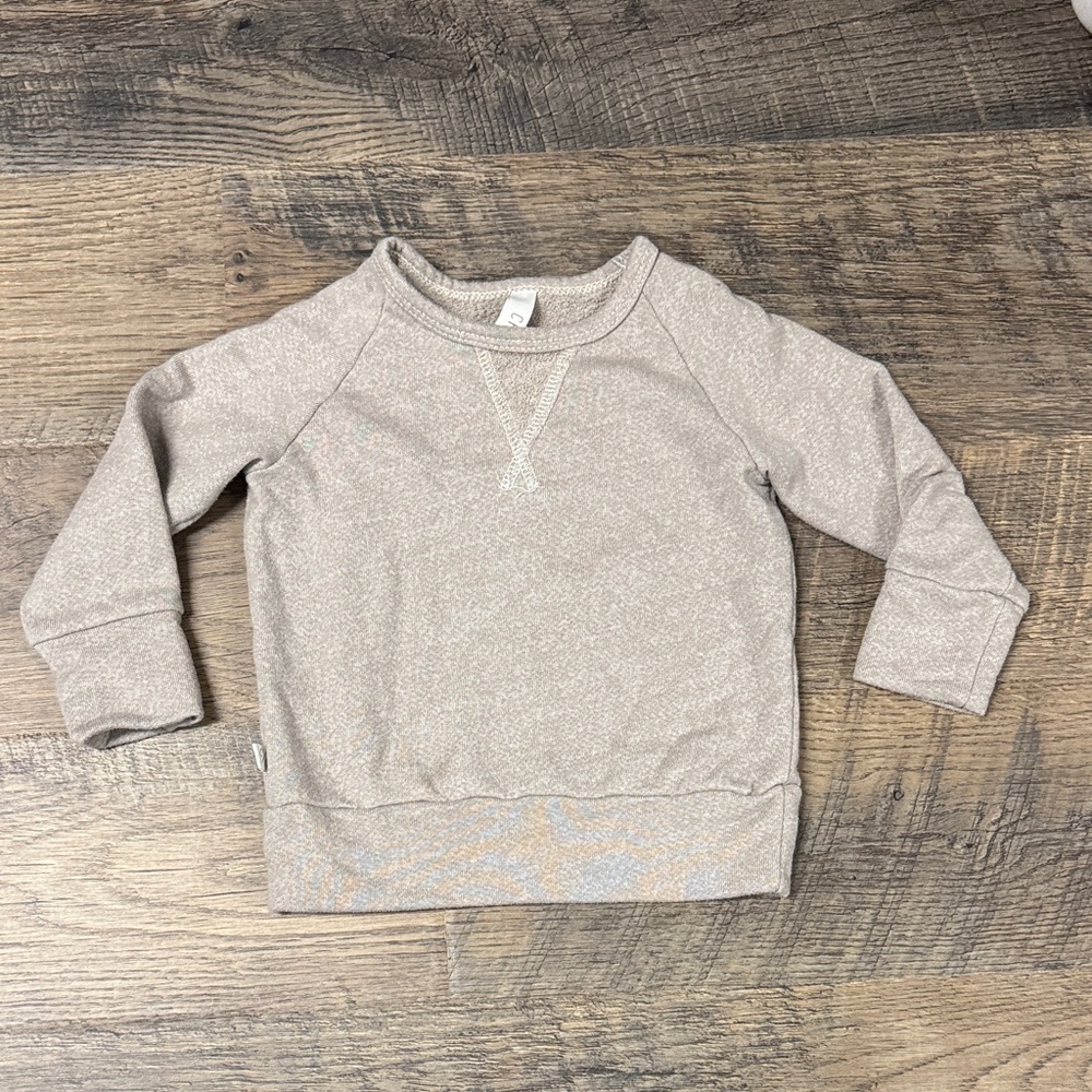 Childhoods Clothing sweatshirt in oatmeal size 18-24 months